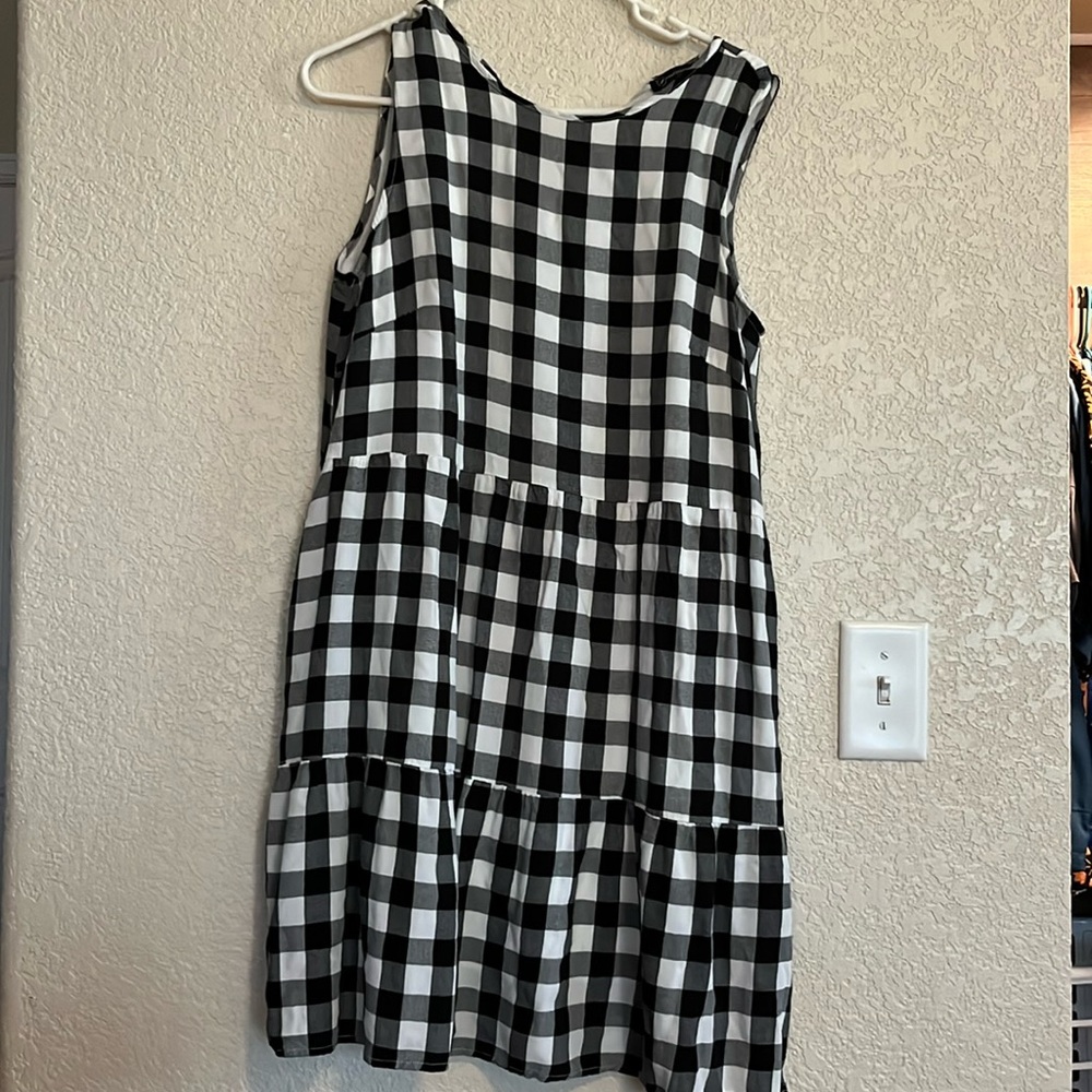 Gingham black and white dress